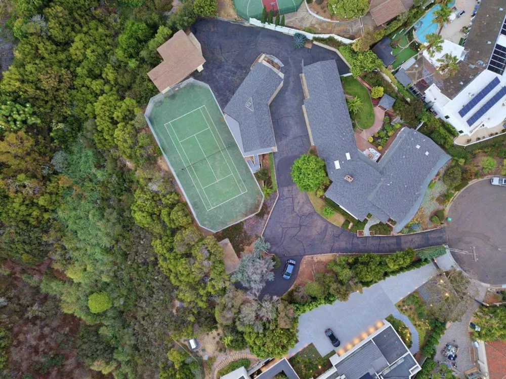 1616 Clemson Circle La Jolla, CA 92037