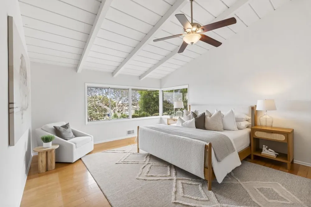 1616 Clemson Circle La Jolla, CA 92037