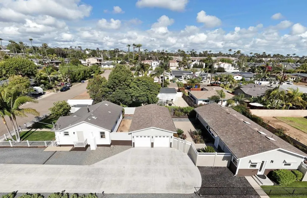1027 Knowles Ave Carlsbad, CA 92008