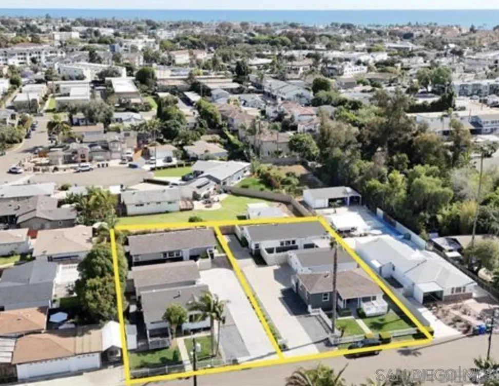 1027 Knowles Ave Carlsbad, CA 92008