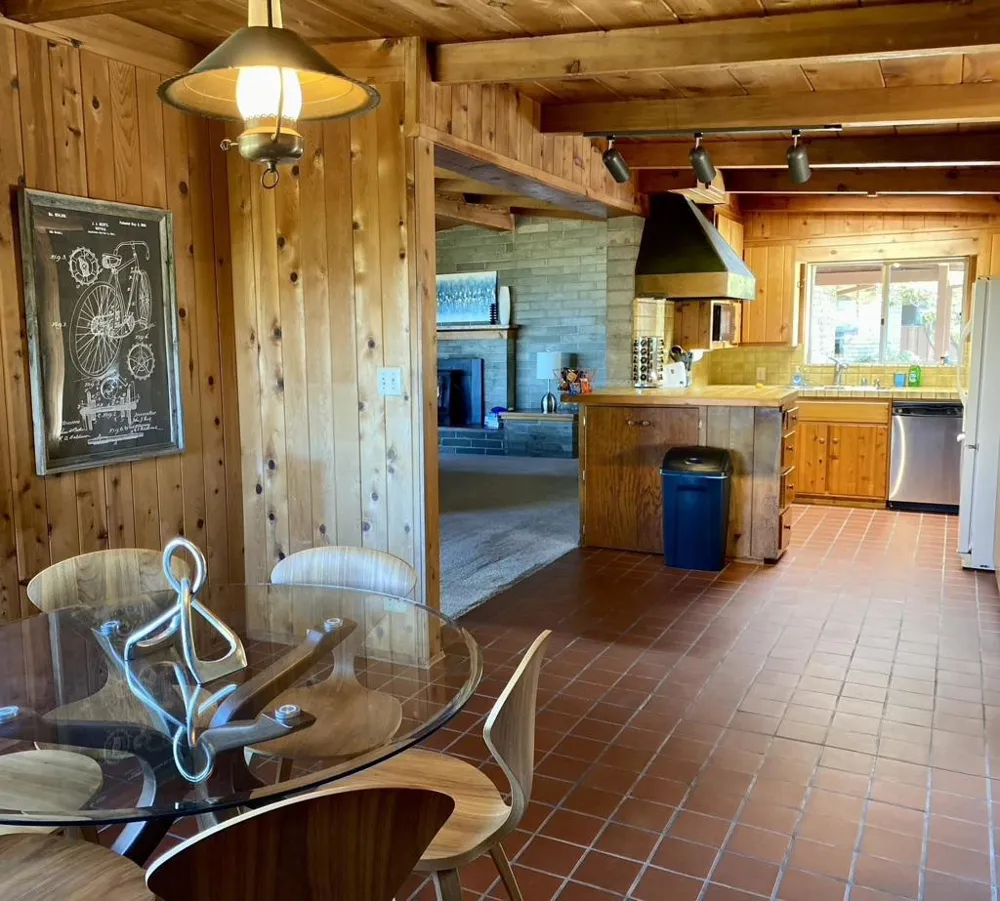 422 Culebra St. Del Mar, CA 92014