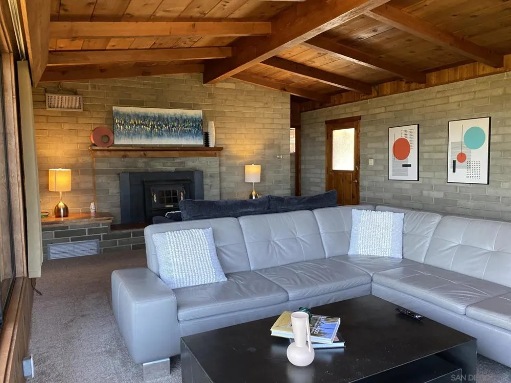 422 Culebra St. Del Mar, CA 92014