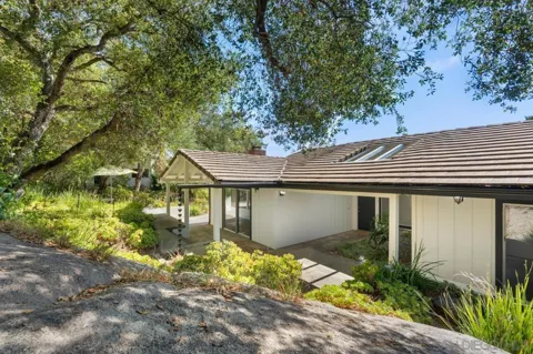 9817 Sage Hill