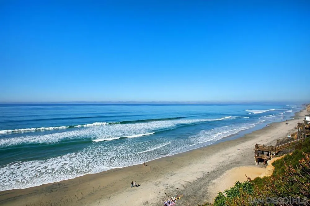 522 4TH STREET #A Encinitas, CA 92024