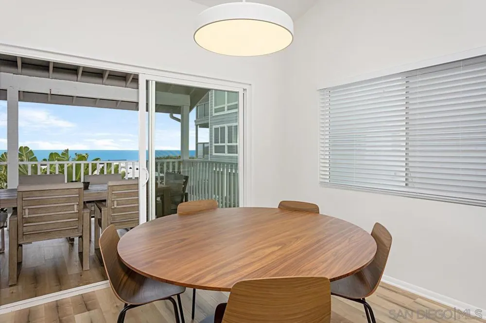 522 4TH STREET #A Encinitas, CA 92024