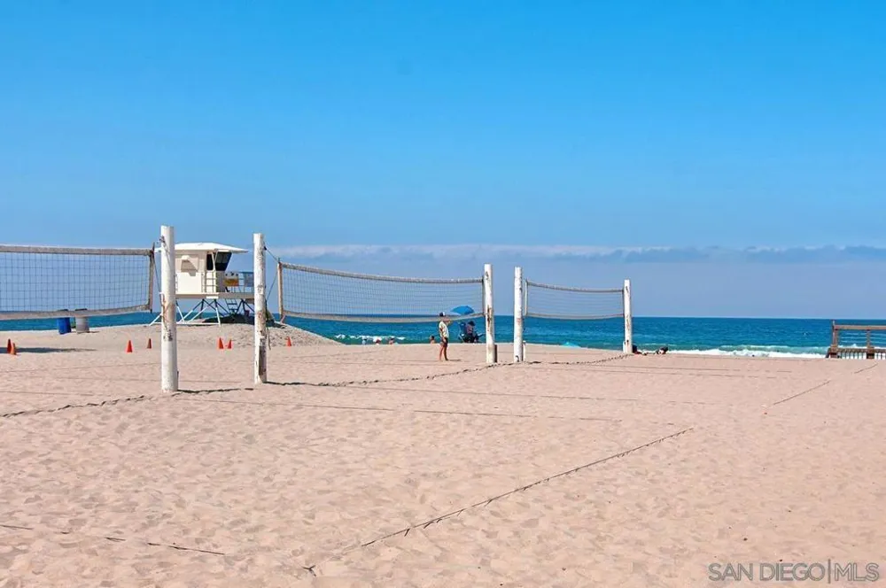 522 4TH STREET #A Encinitas, CA 92024