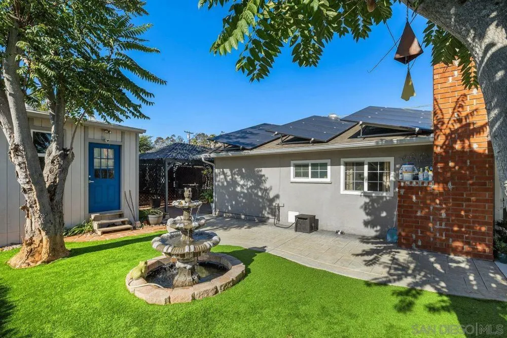 13922 Frame Road Poway, CA 92064