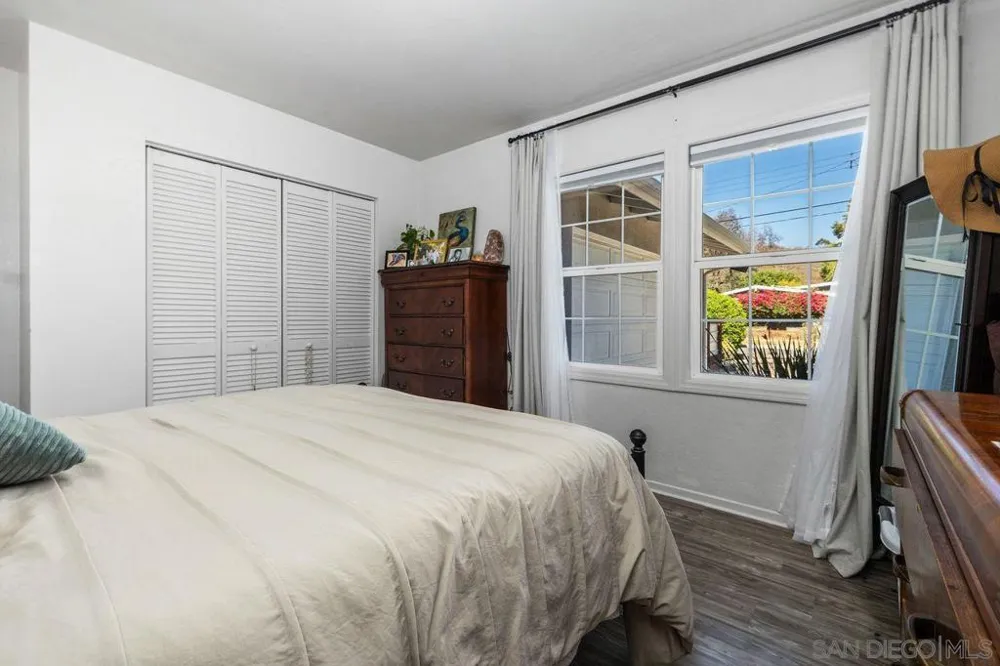 13922 Frame Road Poway, CA 92064