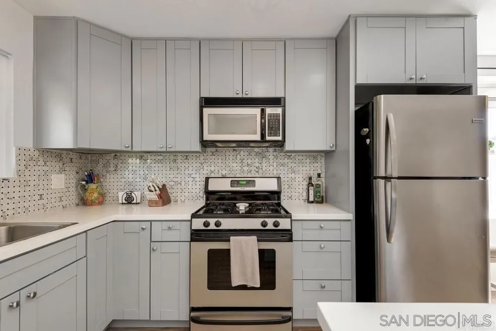 810 E Washington #A Escondido, CA 92025