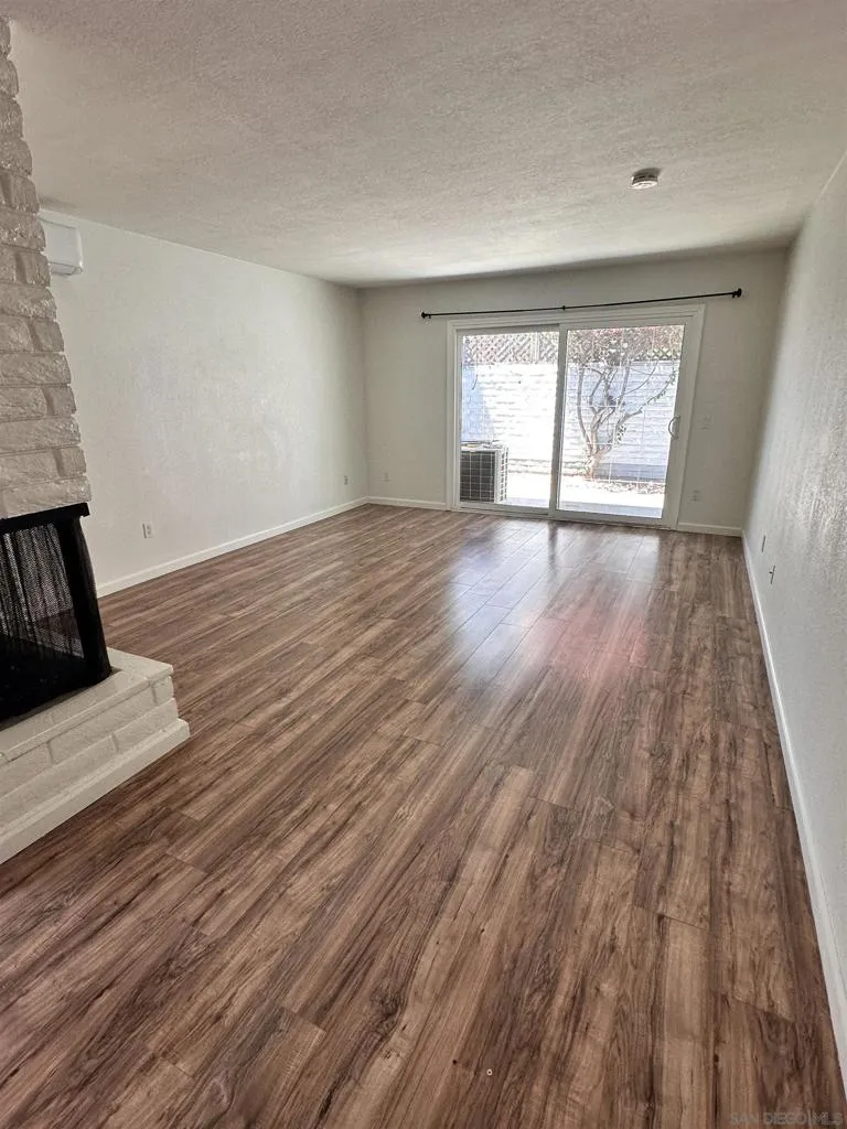 810 E Washington #A Escondido, CA 92025
