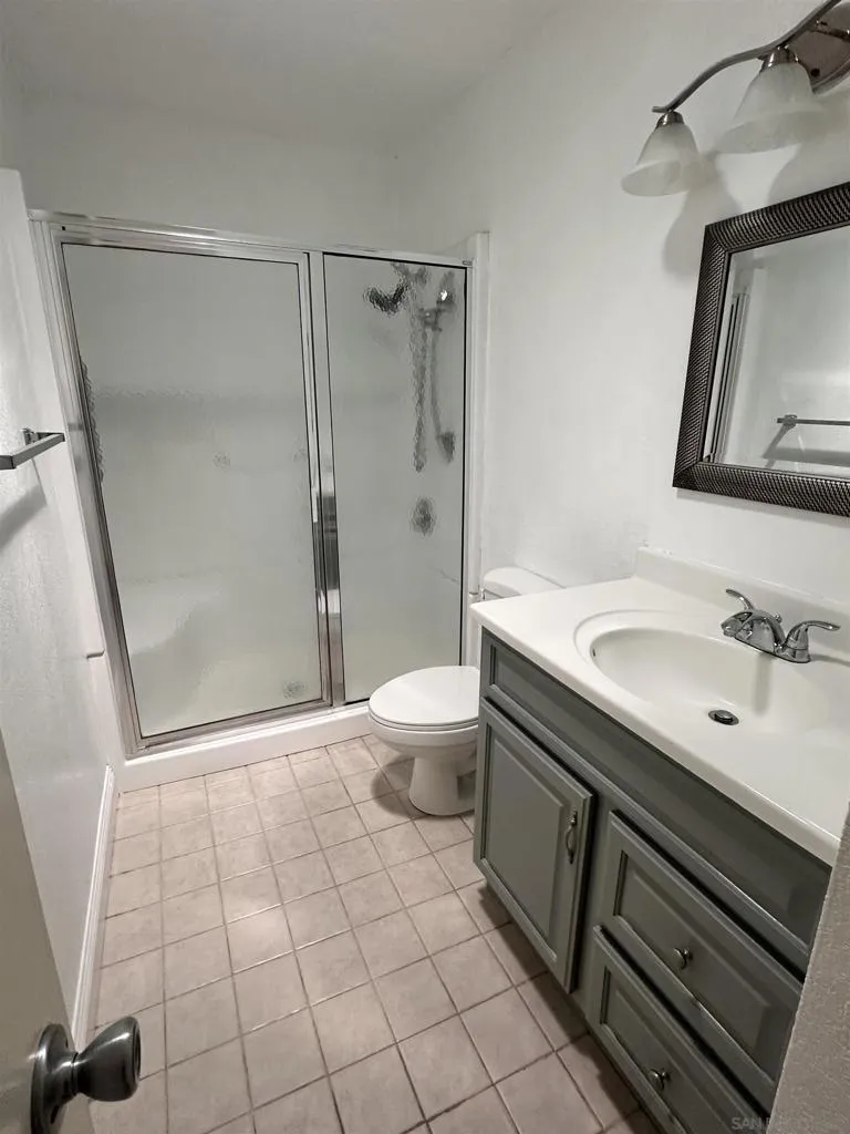 810 E Washington #A Escondido, CA 92025