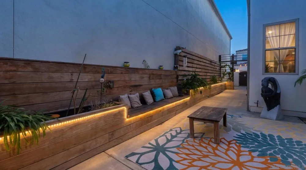 2985 Farragut Rd San Diego, CA 92106