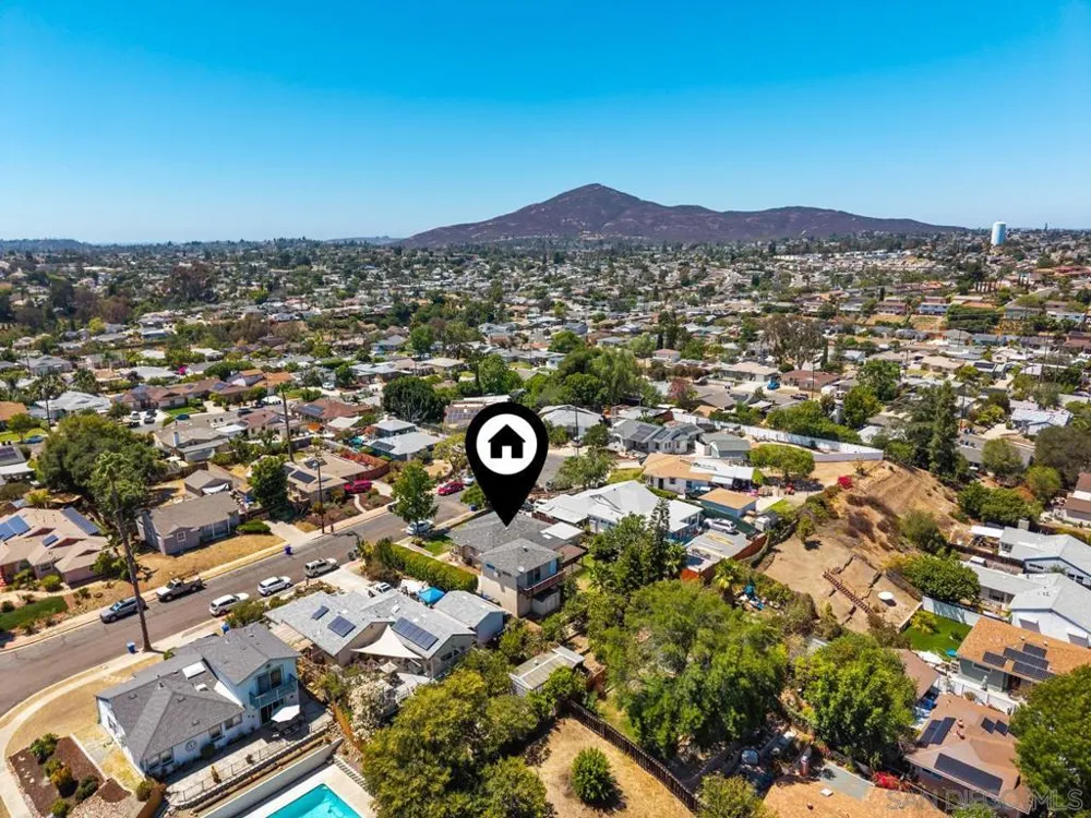 6031 Sinton La Mesa, CA 91942