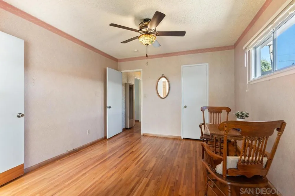 6031 Sinton La Mesa, CA 91942