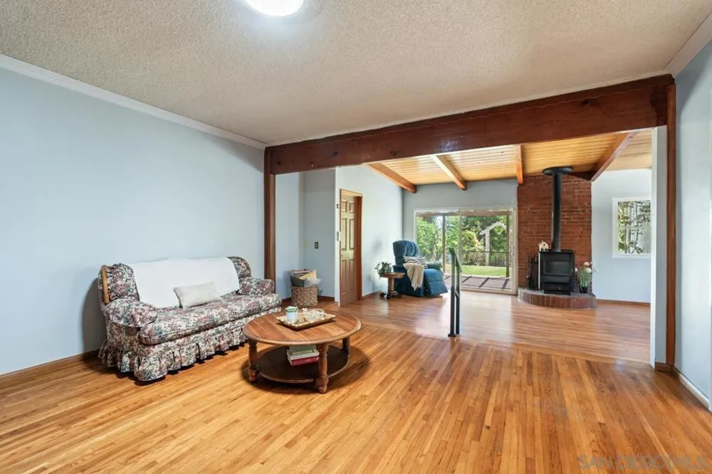 6031 Sinton La Mesa, CA 91942