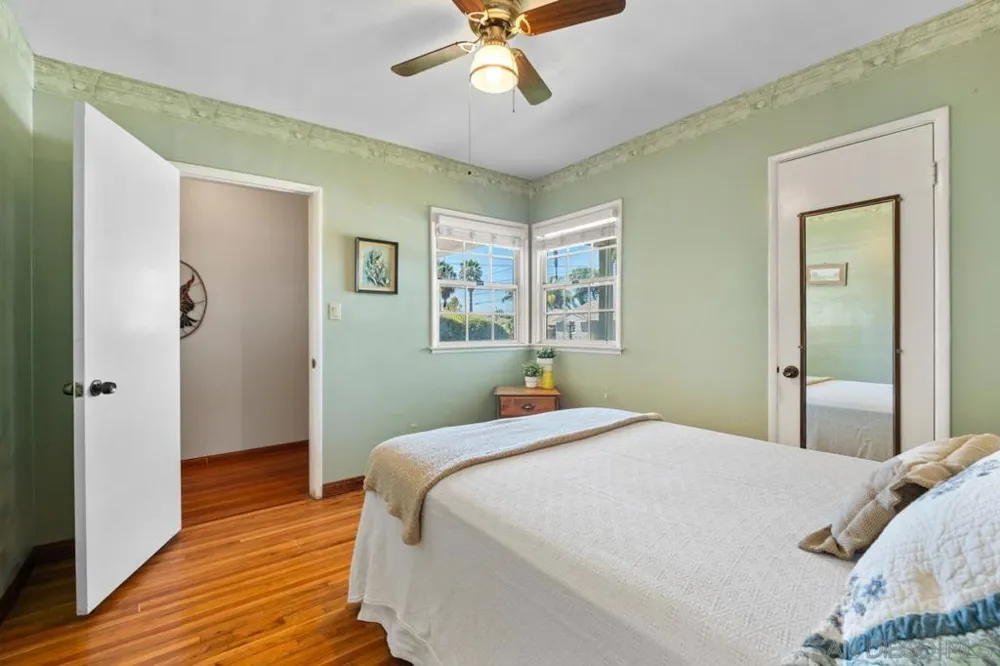 6031 Sinton La Mesa, CA 91942
