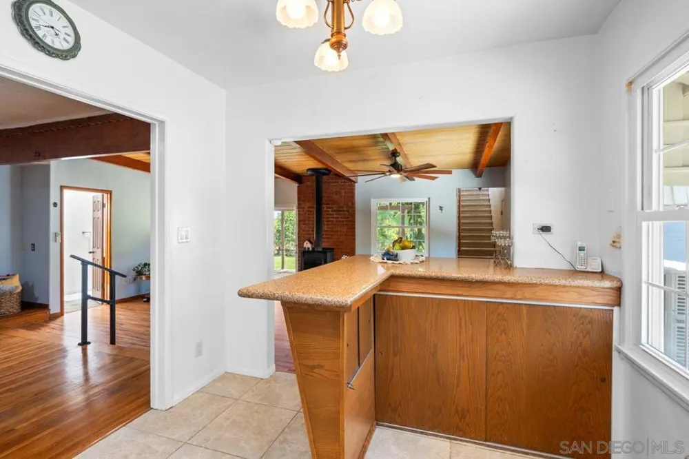 6031 Sinton La Mesa, CA 91942