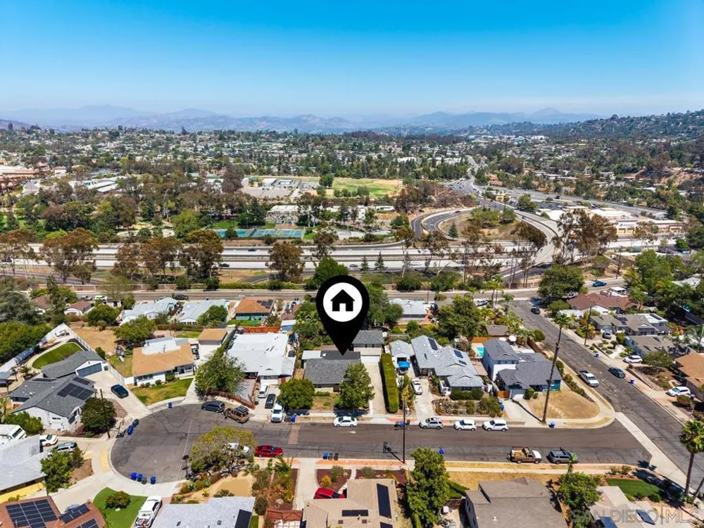 6031 Sinton La Mesa, CA 91942