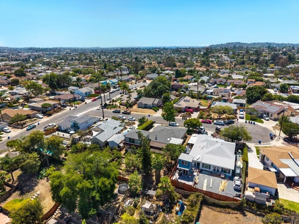 6031 Sinton La Mesa, CA 91942