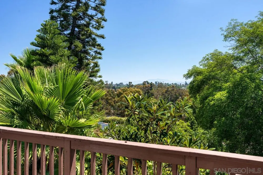 6031 Sinton La Mesa, CA 91942