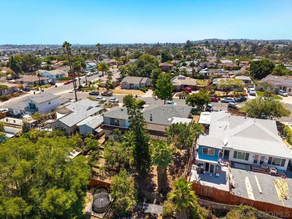 6031 Sinton La Mesa, CA 91942