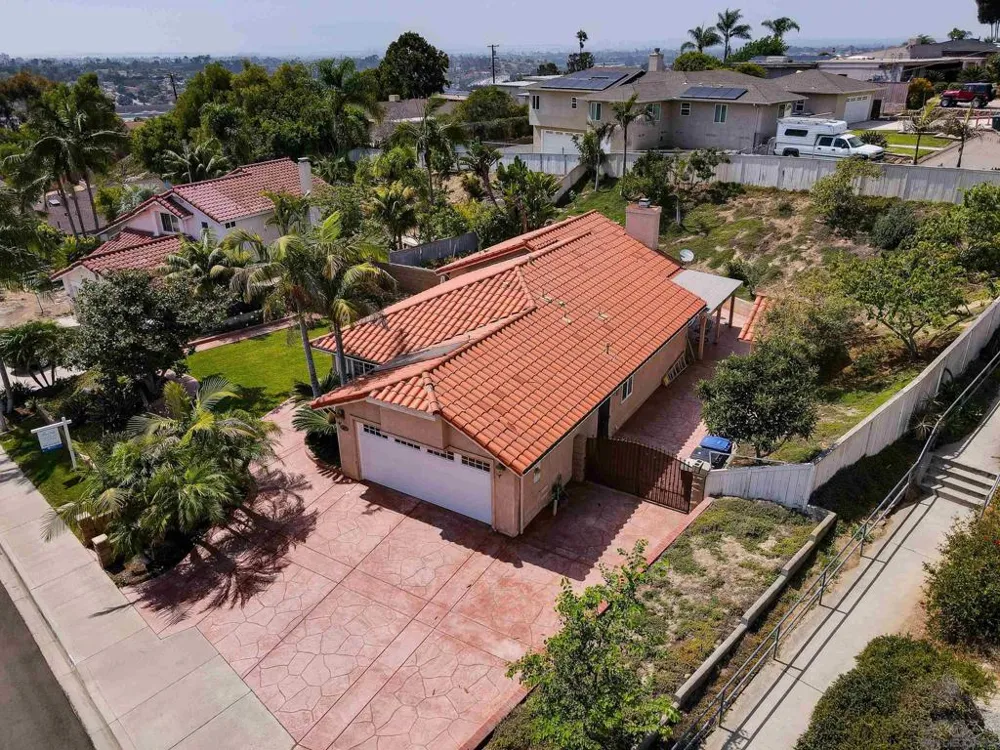 387 Bay Leaf Dr Chula Vista, CA 91910
