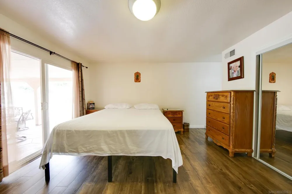 387 Bay Leaf Dr Chula Vista, CA 91910
