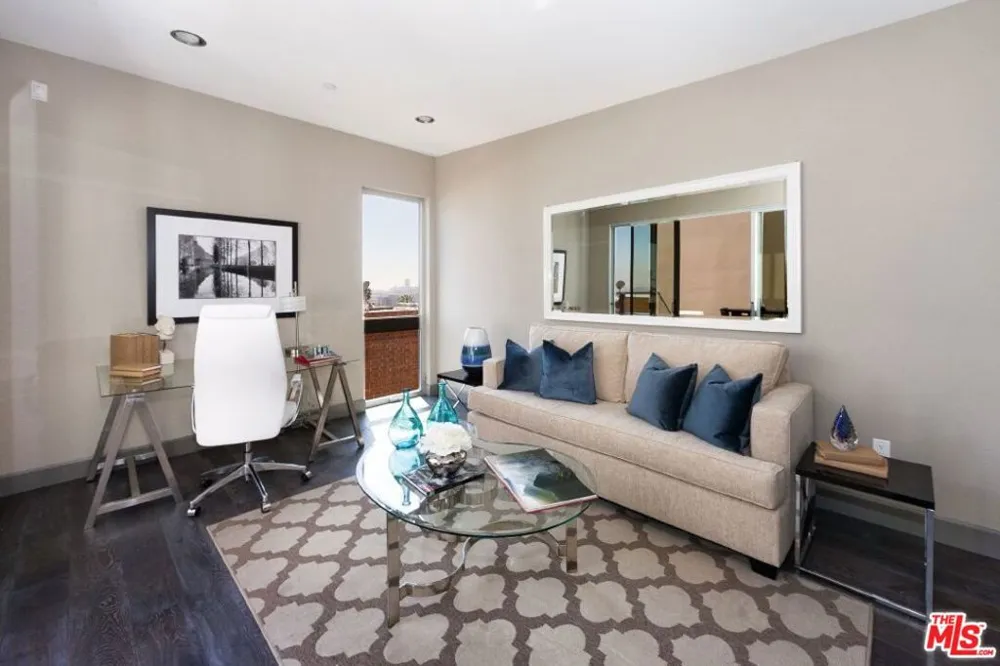 1217 HORN AVENUE #104 West Hollywood, CA 90069