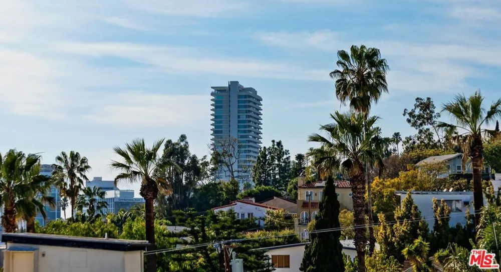 1217 HORN AVENUE #104 West Hollywood, CA 90069