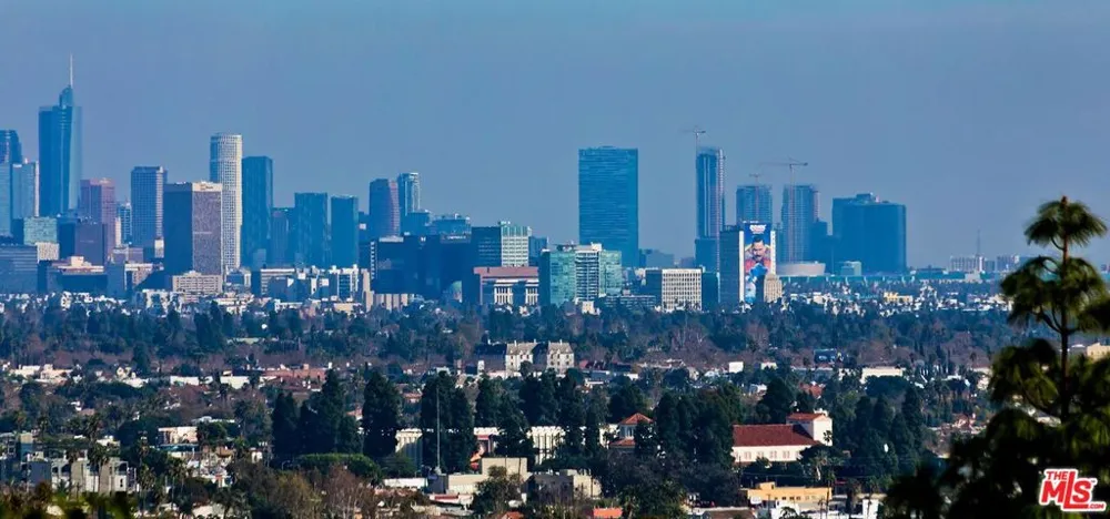 1217 HORN AVENUE #104 West Hollywood, CA 90069
