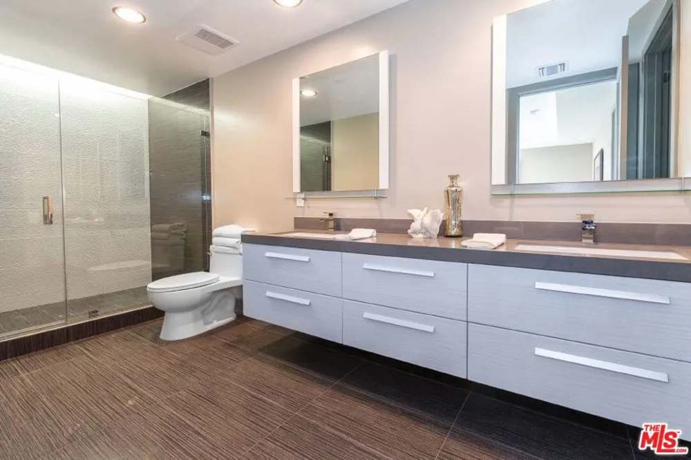 1217 HORN AVENUE #104 West Hollywood, CA 90069