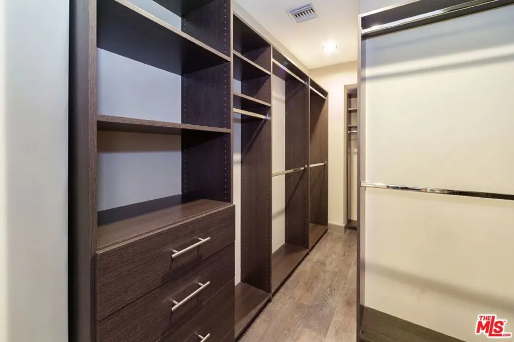 1217 HORN AVENUE #104 West Hollywood, CA 90069