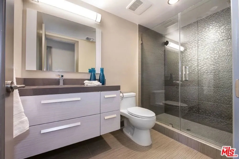 1217 HORN AVENUE #104 West Hollywood, CA 90069