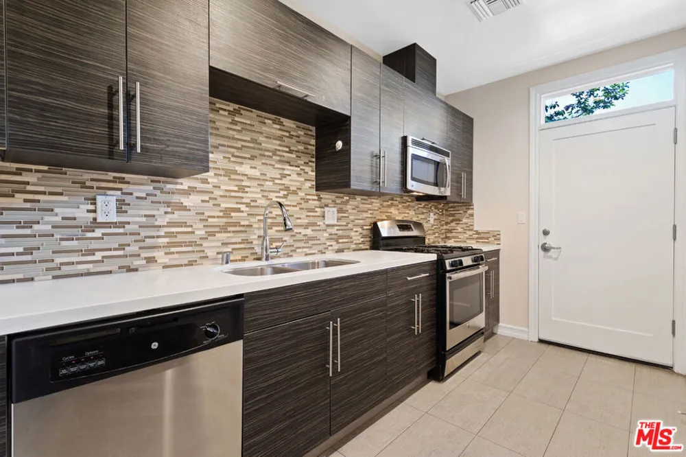 2317 Scarff Street #B Los Angeles, CA 90007