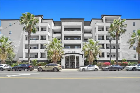 838 Pine Avenue #408