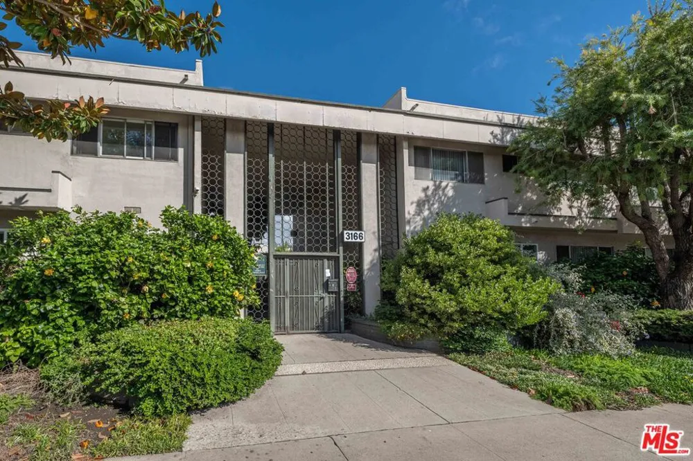 3166 S Sepulveda Boulevard #28 Los Angeles, CA 90034
