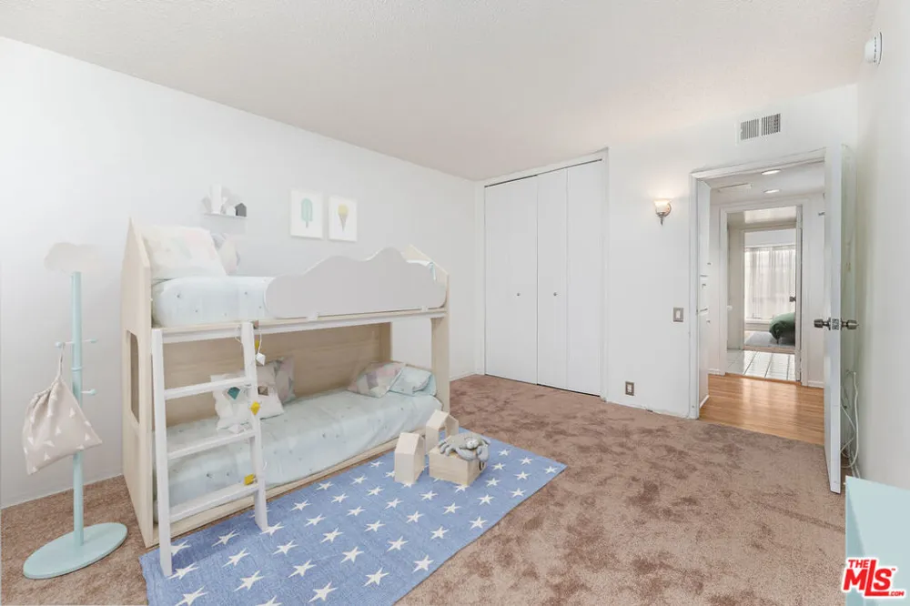 3166 S Sepulveda Boulevard #28 Los Angeles, CA 90034