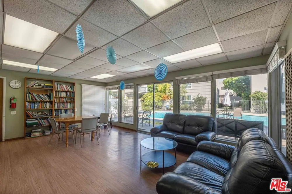 3166 S Sepulveda Boulevard #28 Los Angeles, CA 90034