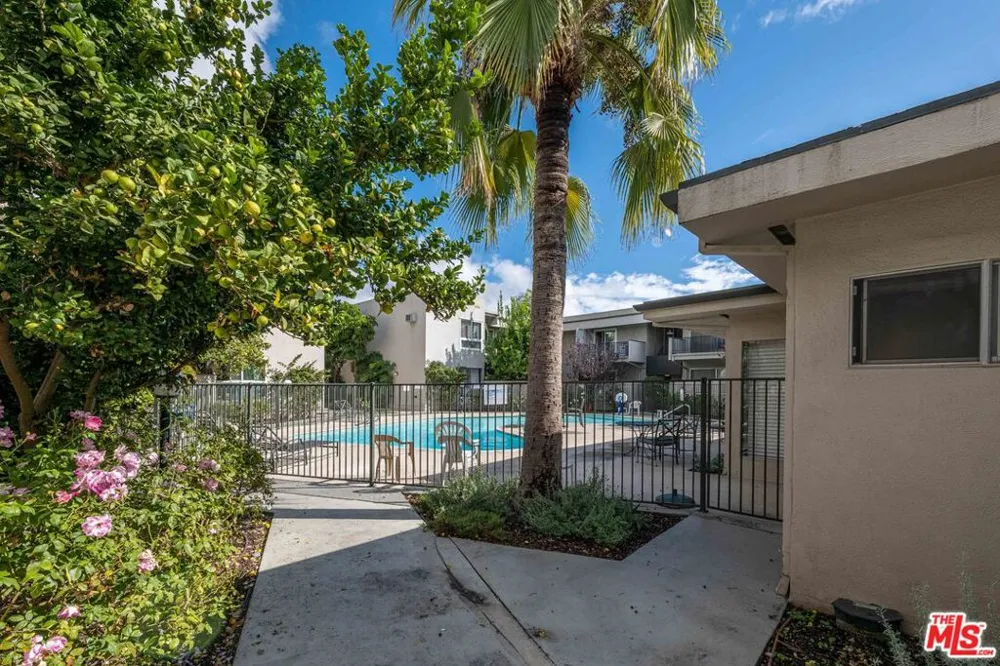 3166 S Sepulveda Boulevard #28 Los Angeles, CA 90034