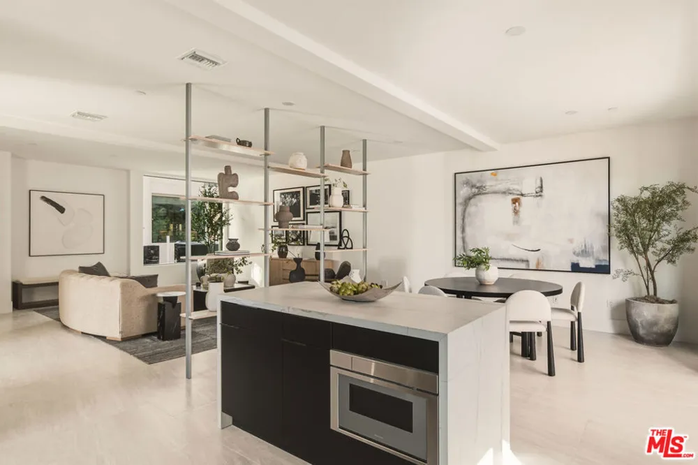 11967 Mayfield Ave #108 Los Angeles, CA 90049