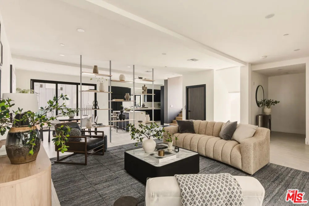 11967 Mayfield Ave #108 Los Angeles, CA 90049
