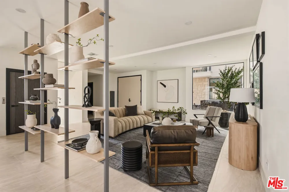 11967 Mayfield Ave #108 Los Angeles, CA 90049