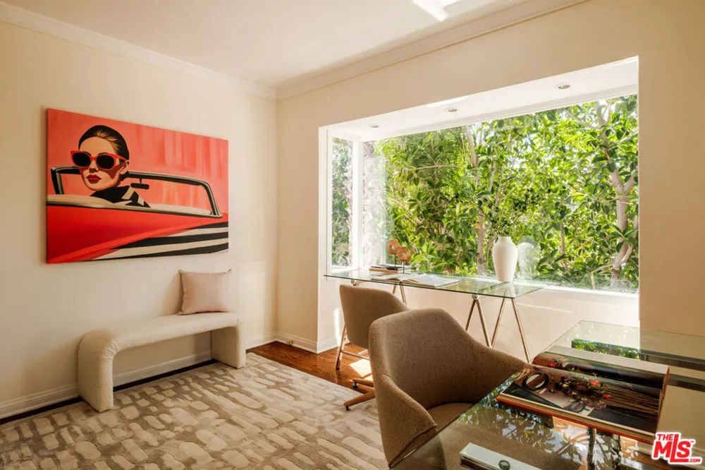 6750 Wedgewood Place Los Angeles, CA 90068
