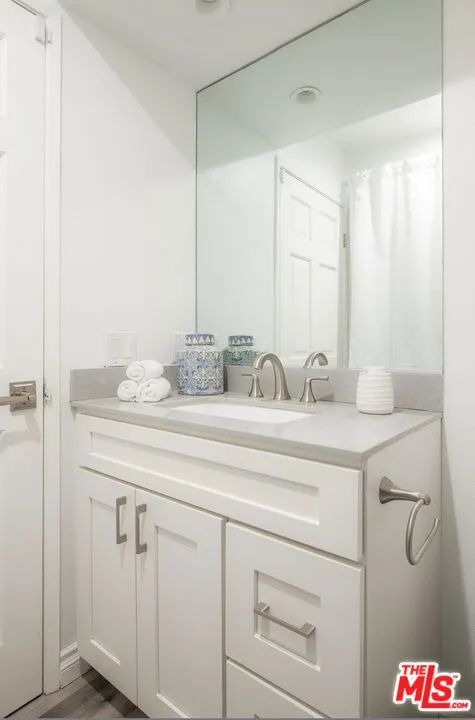 38 Sea Island Drive Newport Beach, CA 92660