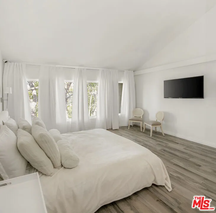 38 Sea Island Drive Newport Beach, CA 92660