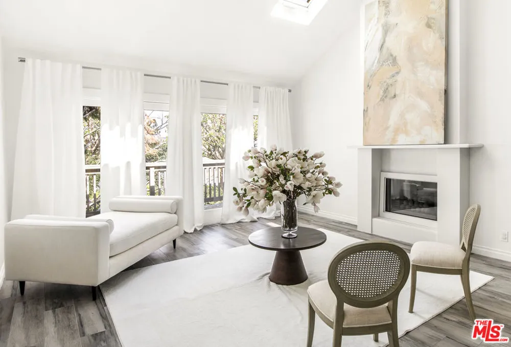 38 Sea Island Drive Newport Beach, CA 92660