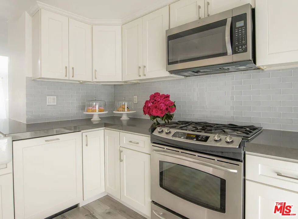 38 Sea Island Drive Newport Beach, CA 92660