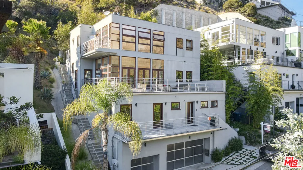 1929 Curson Place Los Angeles, CA 90046