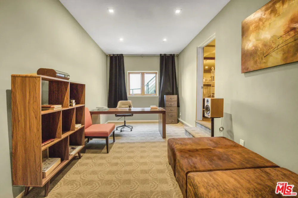1929 Curson Place Los Angeles, CA 90046