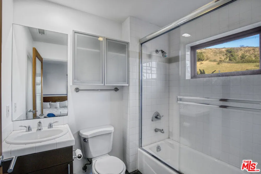 1929 Curson Place Los Angeles, CA 90046